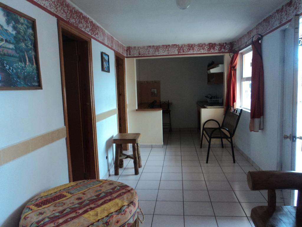 Paraiso Del Bosque Hotel Creel Room photo