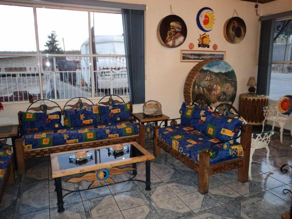 Paraiso Del Bosque Hotel Creel Room photo