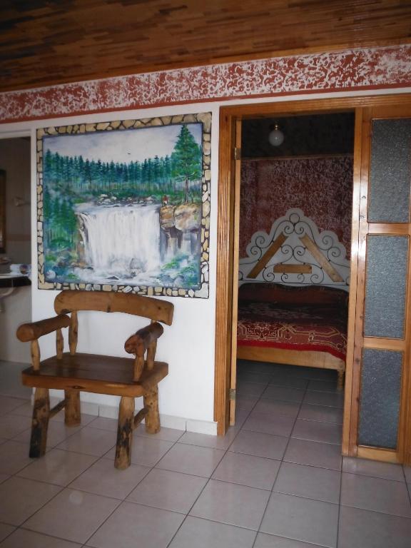 Paraiso Del Bosque Hotel Creel Room photo